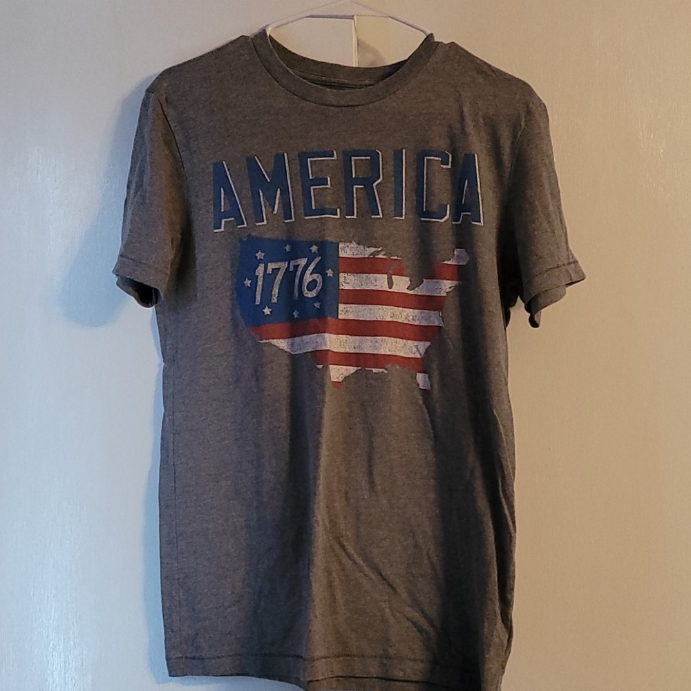 Aeropostale America graphic tee